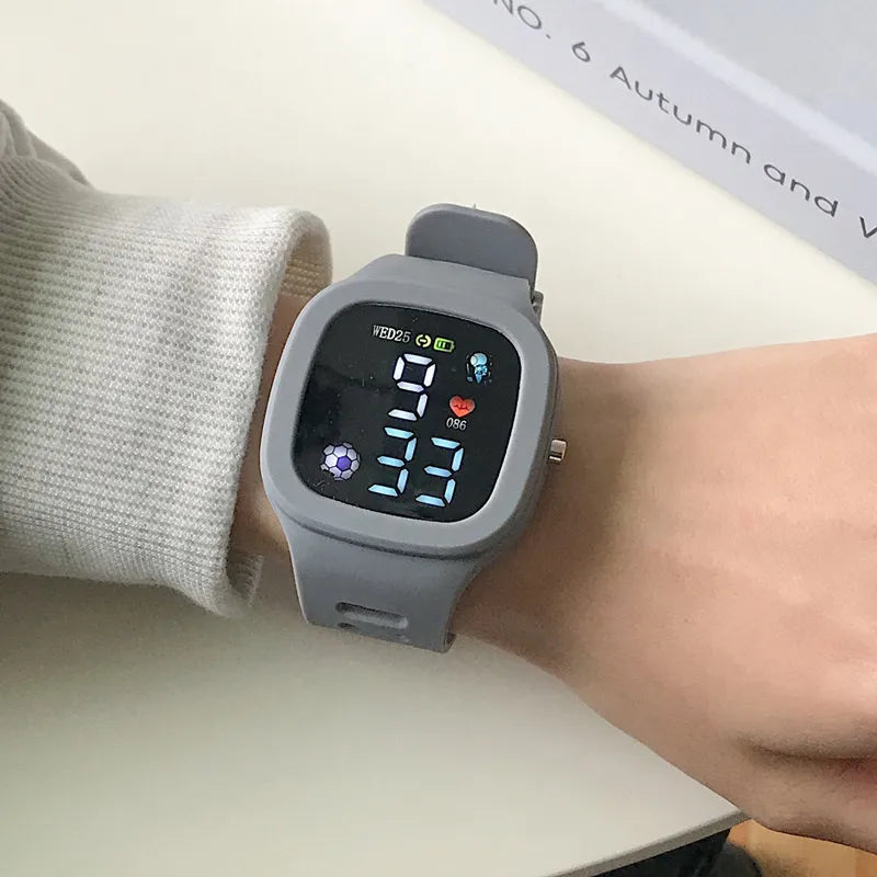 Orologio elettronico per lo sport all'aria Nuovo orologio digitale a led Cinturino in silicone Orologi da polso per studenti non intelligenti per donne e uomini all'ingrosso