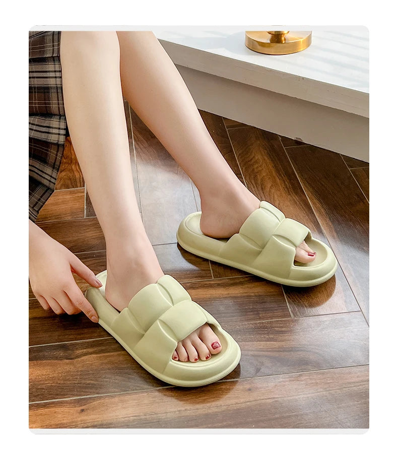 Advanced EVA poop feeling slippers for women's summer 2024 new indoor home thick bottom anti slip outdoor cool slippers